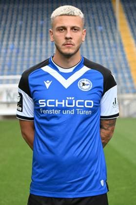 Bielefeld, Schueco Arena, 20.07.23, GER, Herren, DSC Arminia Bielefeld, 3. LIga, Porträttermin 2023-2024 Bild: Can Özkan; DSC Arminia Bielefeld; 3. Liga, Porträttermin 2023 2024 Only for editorial use! NRW Deutschland
