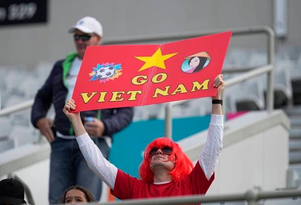 July 22 2023: . Vietnam fans during a Group E - FIFA Women s World Cup Australia & New Zealand 2023 game, USA vs Vietnam, at Eden Park, Auckland, New Zealand. CSM Auckland New Zealand - ZUMAc04_ 20230722_zma_c04_001 Copyright: xKimxPricex