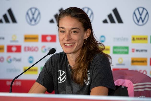 Sport Themen der Woche KW29 Sport Bilder des Tages Felicitas Rauch (Deutschland, 17), AUS, Pressekonferenz DFB Frauen Nationalmannschaft Deutschland, FIFA Frauen Fussball Weltmeisterschaft Australien 2023, 22.07.2023 AUS, Pressekonferenz DFB Frauen Nationalmannschaft Deutschland, FIFA Frauen Fussball Weltmeisterschaft Australien 2023, 22.07.2023 Wyong *** Felicitas Rauch Germany, 17 , AUS, Press Conference DFB Womens National Team Germany, FIFA Womens World Cup Australia 2023, 22 07 2023 AUS, Press Conference DFB Womens National Team Germany, FIFA Womens World Cup Australia 2023, 22 07 2023 Wyong Copyright: xEibner-Pressefoto Memmlerx EP_MMR