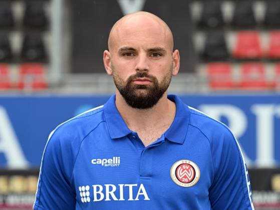 21.07.2023, xjhx, Fussball 2.Bundesliga, SV Wehen Wiesbaden Fototermin Saison 2023 24 emspor, Co-Trainer Giuliano Modica; SV Wehen Wiesbaden; 2.BL, Porträttermin 2023 2024 (DFL DFB REGULATIONS PROHIBIT ANY USE OF PHOTOGRAPHS as IMAGE SEQUENCES and or QUASI-VIDEO) Wiesbaden