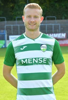 20.07.2023, GER, Fussball, Regionalliga West, Saison 2023 2024, Ohlendorfstadion im Heidewald, Gütersloh FC Gütersloh Fototermin 2023 2024 Marcel Lücke (FC Gütersloh), Aktion, Einzelbild, Hoch, Portrait