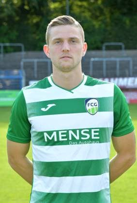 20.07.2023, GER, Fussball, Regionalliga West, Saison 2023 2024, Ohlendorfstadion im Heidewald, Gütersloh FC Gütersloh Fototermin 2023 2024 Lennard Rolf (FC Gütersloh), Aktion, Einzelbild, Hoch, Portrait