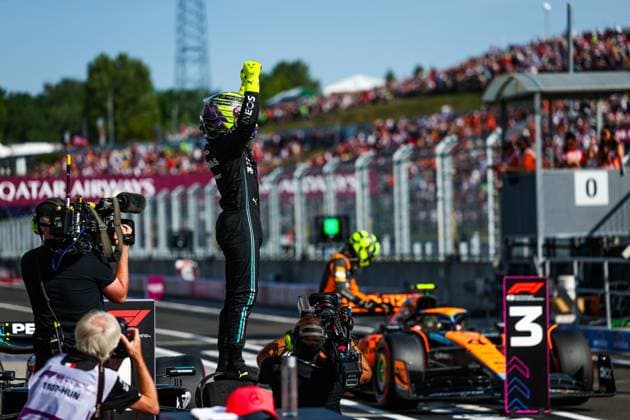 HAMILTON Lewis (gbr), Mercedes AMG F1 Team W14, portrait during the 2023 Formula 1 Qatar Airways Hungarian Grand Prix, 11th round of the 2023 Formula One World Championship, WM, Weltmeisterschaft from July 21 to 23, 2023 on the Hungaroring, in Mogyorod, Hungary - F1 - HUNGARIAN GRAND PRIX 2023 DPPI Panoramic  00123026_GOOD9591 
