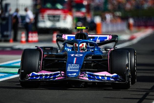10 GASLY Pierre (fra), Alpine F1 Team A523, action during the 2023 Formula 1 Qatar Airways Hungarian Grand Prix, 11th round of the 2023 Formula One World Championship, WM, Weltmeisterschaft from July 21 to 23, 2023 on the Hungaroring, in Mogyorod, Hungary - F1 - HUNGARIAN GRAND PRIX 2023 DPPI Panoramic  00123026_G0OD0695 