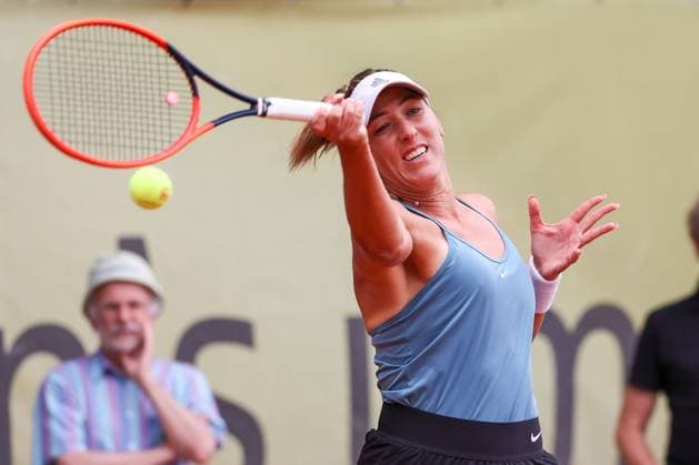 Darmstadt 23.Juli 2023 47. Internationales Damen ITF W25 Singles Tennisturnier Finale Tena LUKAS (CRO) - Lola RADIVOJEVIC (SRB) v.l., Tena LUKAS (CRO) spielt eine Vorhand. Copyright: JoaquimxFerreira