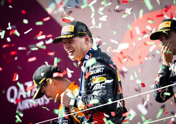 Bilder des Jahres 2023, Sport 07 Juli Sieger des GP Ungarn: Max Verstappen (NED, Oracle Red Bull Racing 1) HUN, Formel 1, Hungaroring, Hungary, 23.07.23 HUN, Formel 1, Hungaroring, Hungary, 23.07.23 Budapest *** Winner of the Hungarian GP Max Verstappen NED, Oracle Red Bull Racing 1 HUN, Formula 1, Hungaroring, Hungary, 23 07 23 HUN, Formula 1, Hungaroring, Hungary, 23 07 23 Budapest Copyright: xFoto:xEIBNER ThomasxFuesslerx EP_tfr