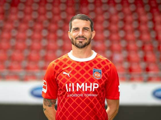 Norman Theuerkauf (FC Heidenheim, 30), GER, FC Heidenheim 1846, Fussball, 1. Bundesliga, Portraettermin, Spielzeit 2023 2024, 23.07.2023, DFB DFL regulations prohibit any use of photographs as image sequences and or quasi-video., GER, FC Heidenheim 1846, Fussball, 1. Bundesliga, Portraettermin, Spielzeit 2023 2024, 23.07.2023 Heidenheim Copyright: xEibner-Pressefoto SaschaxWaltherx EP_EER