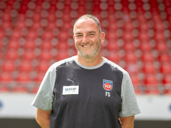 Frank Schmidt (FC Heidenheim, Chef-Trainer), GER, FC Heidenheim 1846, Fussball, 1. Bundesliga, Portraettermin, Spielzeit 2023 2024, 23.07.2023, DFB DFL regulations prohibit any use of photographs as image sequences and or quasi-video., GER, FC Heidenheim 1846, Fussball, 1. Bundesliga, Portraettermin, Spielzeit 2023 2024, 23.07.2023 Heidenheim Copyright: xEibner-Pressefoto SaschaxWaltherx EP_EER