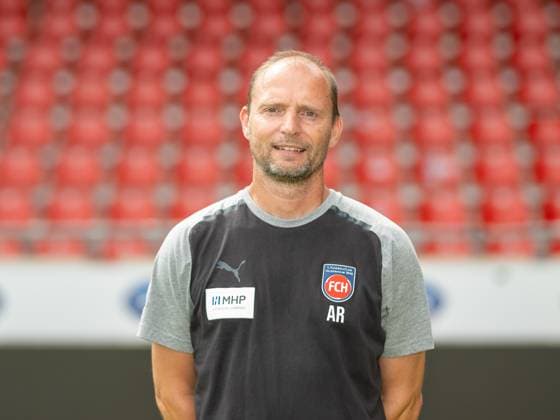 Alexander Raaf (FC Heidenheim, Team-Manager), GER, FC Heidenheim 1846, Fussball, 1. Bundesliga, Portraettermin, Spielzeit 2023 2024, 23.07.2023, DFB DFL regulations prohibit any use of photographs as image sequences and or quasi-video., GER, FC Heidenheim 1846, Fussball, 1. Bundesliga, Portraettermin, Spielzeit 2023 2024, 23.07.2023 Heidenheim Copyright: xEibner-Pressefoto SaschaxWaltherx EP_EER