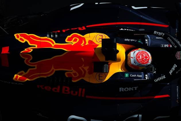 01 VERSTAPPEN Max (nld), Red Bull Racing RB19, action during the 2023 Formula 1 Qatar Airways Hungarian Grand Prix, 11th round of the 2023 Formula One World Championship, WM, Weltmeisterschaft from July 21 to 23, 2023 on the Hungaroring, in Mogyorod, Hungary - F1 - HUNGARIAN GRAND PRIX 2023 - RACE DPPI Panoramic  00123027_GOOD0457 