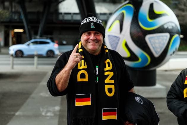 FIFA Frauen-Weltmeisterschaft 2023: Deutschland - Marokko; 24.07.2023 Fans der deutschen Frauen vor dem Stadion FIFA Frauen-Weltmeisterschaft 2023: Deutschland - Marokko; Melbourne Naarm, Melbourne-Rectangular-Stadion, 23.07.2023 *** FIFA Womens World Cup 2023 Germany Morocco 24 07 2023 German womens fans outside stadium FIFA Womens World Cup 2023 Germany Morocco Melbourne Naarm, Melbourne Rectangular Stadium, 23 07 2023. Copyright: xBEAUTIFULxSPORTS Jonesx