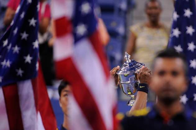 US Open - Serena Williams Wins Women Final - NYC USA s Serena Williams defeats Belarus Victoria Azarenka and wins the 2012 US Open Championships in New York City, NY, USA, on September 9, 2012. Photo by Corinne Dubreuil ABACAPRESS.COM New York City NY United States  Copyright: xDubreuilxCorinne ABACAx 334011_062 DubreuilxCorinne ABACAx 334011_062