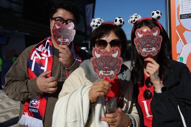 Mandatory Credit: Photo by Shutterstock (14020845f) Sydney, Australia, July 25th 2023: South Korea fans ahead of the 2023 FIFA Womens World Cup football match between Colombia v South Korea at Sydney Football Stadium in Sydney, Australia.(Isabel Infantes Shutterstock) Colombia v South Korea, FIFA Women s World Cup, Sydney, Australia - 25 Jul 2023 Editorial use only Colombia v South Korea, FIFA Women s World Cup, Sydney, Australia - 25 Jul 2023 Editorial use only  Copyright: xShutterstockx 14020845f
