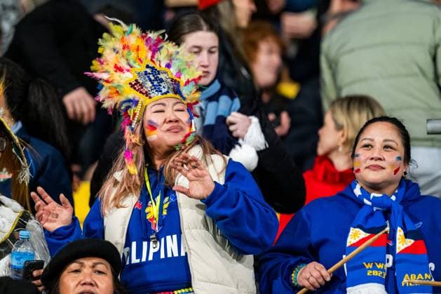 230725 Fans of Philippines during the FIFA Women s World Cup match between New Zealand and Philippines on July 25, 2023 in Wellington. Photo: Mathias Bergeld BILDBYRAN kod MB MB0644 fotboll football soccer fotball fotbolls-vm världsmästerskap vm fifa womens world cup new zealand philippines dam bbeng filippinerna nya zeeland publik *** 230725 Fans of Philippines during the FIFA Women s World Cup match between New Zealand and Philippines on July 25, 2023 in Wellington Photo Mathias Bergeld BILDBYRAN code MB MB0644 football soccer football soccer soccer world cup world cup fifa womens world cup new zealand philippines dam bbeng philippines new zealand audience  Copyright: MATHIASxBERGELD BB230725MB191