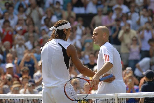 WImbledon tournament- Andre Agassi vs Rafael Nadal Spanish Rafael Nadal defeats 7-6, 6-2, 6-4 American Andre Agassi in their third round match of the All England Lawn Tennis Championships at Wimbledon in London, UK on July 1, 2006. Photo by Corinne Dubreuil Cameleon ABACAPRESS.COM London  Copyright: xDubreuilxCorinne ABACAx 101165_06 DubreuilxCorinne ABACAx 101165_06