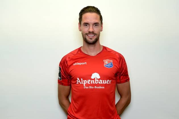 Josef Welzmüller; SpVgg Unterhaching; 3.Liga, Porträttermin 2023 2024 *** Josef Welzmüller SpVgg Unterhaching 3 league, portrait date 2023 2024 xslx