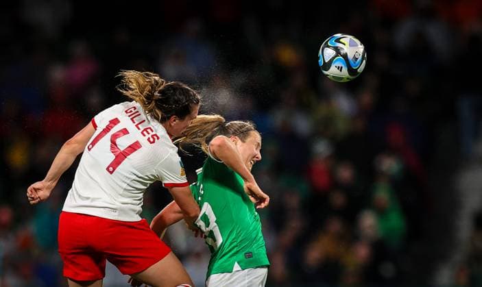 2023 FIFA Women s World Cup Group B, Perth Rectangular Stadium, Perth, Australia 26 7 2023 Canada vs Republic of Ireland WNT Ireland™s Kyra Carusa with Vanessa Gilles of Canada Kyra Carusa with Vanessa Gilles 26 7 2023  Copyright: x INPHO RyanxByrnex RB1_6359