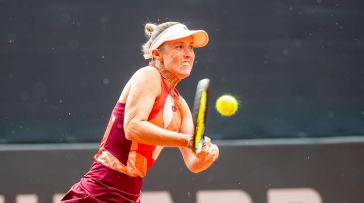 26.7.2023, GER, Tennis, Frauen, Hamburg European Open 2023, WTA, Tennis Damen Doppel, 2. Runde, Storm Hunter (Australien) - Noma Noha Akugue (Deutschland) Storm Hunter (Australien) spielt den Ball. Hamburg Rothenbaum Stadion Hamburg Deutschland