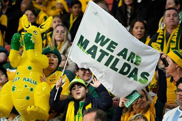 WWC23 AUSTRALIA NIGERIA, Matildas supporters react during the FIFA Women s World Cup 2023 soccer match between Australia and Nigeria at Brisbane Stadium in Brisbane, Thursday, July 27, 2023. ( NO ARCHIVING, EDITORIAL USE ONLY, NO USE IN BOOKS WITHOUT CONSENT BRISBANE QUEENSLAND AUSTRALIA  Copyright: xDARRENxENGLANDx 20230727001824730803