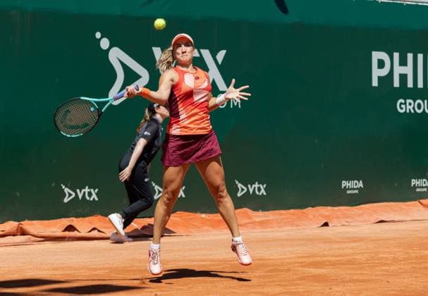 27.07.2023, Lausanne, Tennis Club Stade- Lausanne, Ladies Open Lausanne: Diane Parry - Danka Kovinic, Danka Kovinic playing the ball. Lausanne Tennis Club Stade- Lausanne Vaud Switzerland Copyright: xJustPictures.ch MayaxCretegnyx