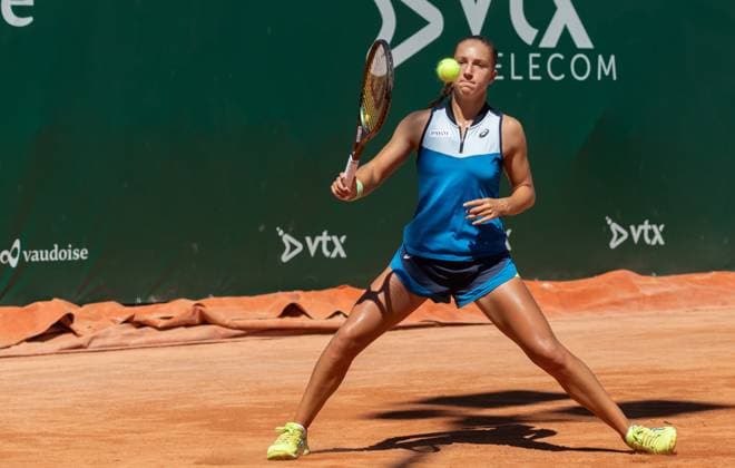 27.07.2023, Lausanne, Tennis Club Stade- Lausanne, Ladies Open Lausanne: Diane Parry - Danka Kovinic, Diane Parry playing the ball. Lausanne Tennis Club Stade- Lausanne Vaud Switzerland Copyright: xJustPictures.ch MayaxCretegnyx