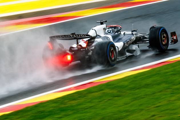 Daniel Ricciardo (Scuderia Alpha Tauri) mit seinem Auto im Regen in der Eau Rouge, Grosser Preis von Belgien, Motorsport, Formel 1, Saison 2023, 28.07.2023 Grosser Preis von Belgien, Motorsport, Formel 1, Saison 2023, 28.07.2023 Spa Franchorchamps Copyright: xEibner-Pressefoto AlexanderxNeisx EP_ANS