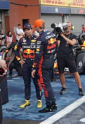 28.07.2023, Circuit de Spa-Francorchamps, Spa-Franchorchamps, FORMULA 1 MSC CRUISES BELGIAN GRAND PRIX 2023 , im Bild Poleposition für Max Verstappen (NLD), Oracle Red Bull Racing, 3.Startplatz für Sergio Perez (MEX), Oracle Red Bull Racing Spa-Franchorchamps Circuit de Spa-Francorchamps Belgien