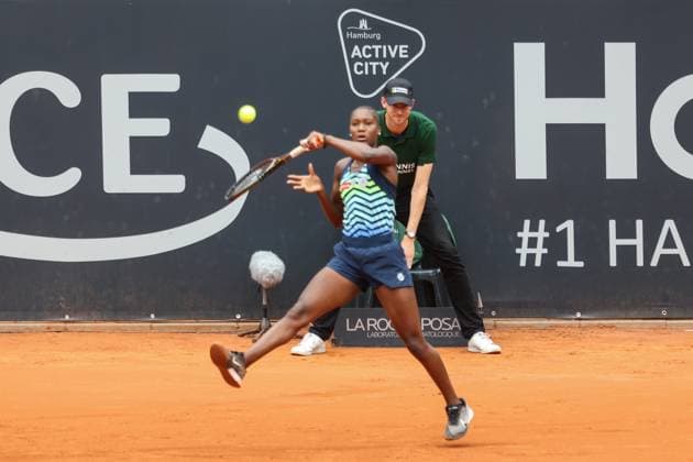 Tennis: European Open 2023, Halbfinale, Damen, Hamburg, 28.07.2023 Nomam Noha Akugue (GER) - Diana Shnaider (RUS) Hamburg Germany