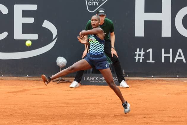 Tennis: European Open 2023, Halbfinale, Damen, Hamburg, 28.07.2023 Nomam Noha Akugue (GER) - Diana Shnaider (RUS) Hamburg Germany