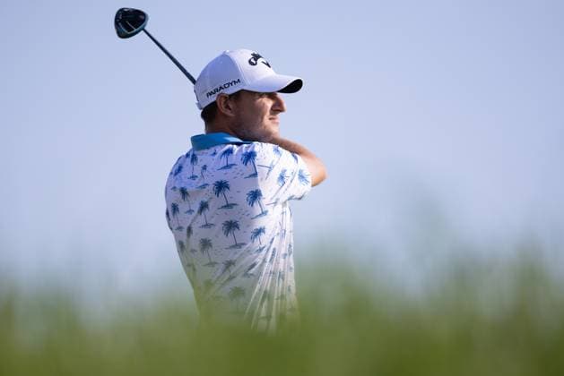 BLAINE, MN - JULY 28: Emiliano Grillo hits a tee shot on the fourteenth hole during the second round of the 3M Open at TPC Twin Cities on July 28, 2023 in Blaine, Minnesota. (Photo by Bailey Hillesheim Icon Sportswire) GOLF: JUL 28 PGA, Golf Herren - 3M Open Round 2 EDITORIAL USE ONLY Icon2307280083
