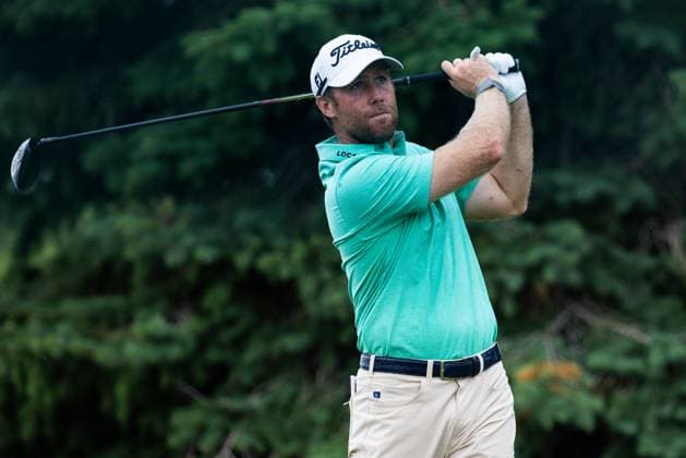 BLAINE, MN - JULY 28: Tyler Duncan hits a tee shot on the second hole during the second round of the 3M Open at TPC Twin Cities on July 28, 2023 in Blaine, Minnesota. (Photo by Bailey Hillesheim Icon Sportswire) GOLF: JUL 28 PGA, Golf Herren - 3M Open EDITORIAL USE ONLY Icon2307280303
