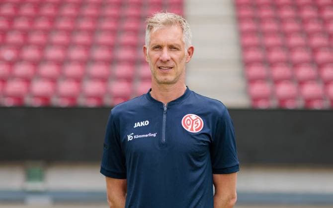 Fussball - Offizielles Portrait 1. FSVMainz 05, 1. FSV Mainz 05, Bundesliga-Saison 2023 2024, Axel Busenkell (Leitung Rehabilitation),