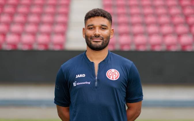 Fussball - Offizielles Portrait 1. FSVMainz 05, 1. FSV Mainz 05, Bundesliga-Saison 2023 2024, Tijan Njie (Videoanalyse),
