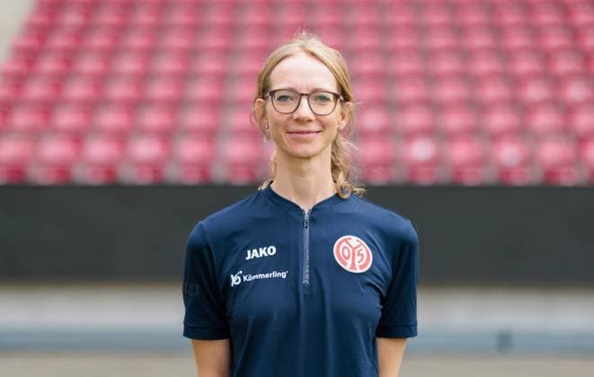 Fussball - Offizielles Portrait 1. FSVMainz 05, 1. FSV Mainz 05, Bundesliga-Saison 2023 2024, Dr. Kathrin Stelzer (Ärztin),