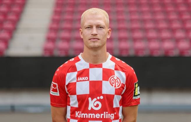 Fussball - Offizielles Portrait 1. FSVMainz 05, 1. FSV Mainz 05, Bundesliga-Saison 2023 2024, Andreas Hanche-Olsen,