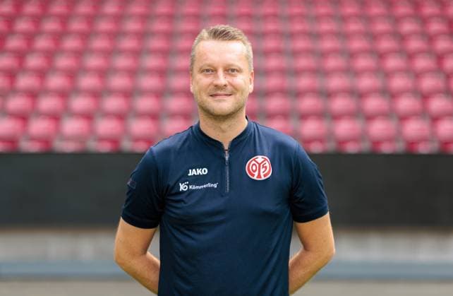 Fussball - Offizielles Portrait 1. FSVMainz 05, 1. FSV Mainz 05, Bundesliga-Saison 2023 2024, Darius Salbert (Teammanager),