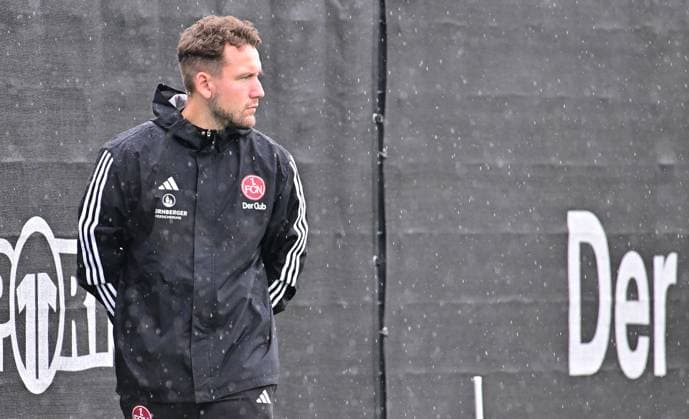 29.07.2023 - Fussball Frauen Frauenfussball - Saison 2023 2024 - Testspiel Freundschaftsspiel Vorbereitungsspiel : 1. FC Nürnberg FCN ( Clubfrauen Club ) - FCUnion Berlin - - xwoxzix - Thomas Oostendorp ( Trainer 1. FC Nürnberg FCN )