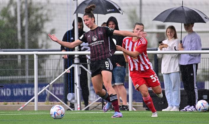 29.07.2023 - Fussball Frauen Frauenfussball - Saison 2023 2024 - Testspiel Freundschaftsspiel Vorbereitungsspiel : 1. FC Nürnberg FCN ( Clubfrauen Club ) - FCUnion Berlin - - xwoxzix - Emma Kusch (9, 1. FC Nürnberg FCN ) Katja Orschmann (55, 1. FC Union Berlin )