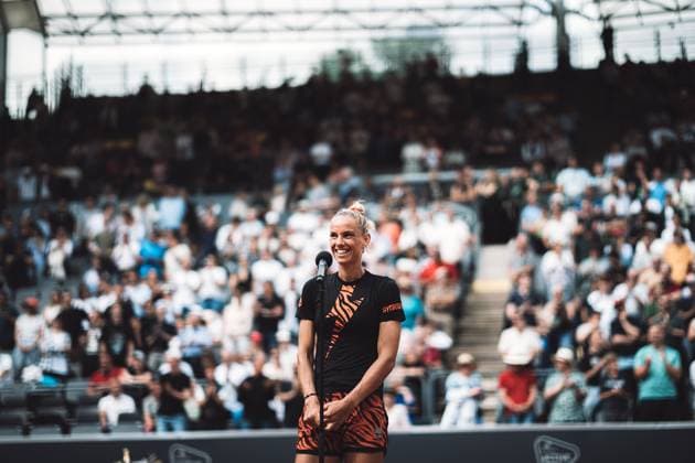 Tennis Frauen WTA, Tennis Damen Tour 250 European Open Hamburg Noma Noha Akugue (GER) vs. Arantxa Rus (NED) 29.07.2023 Die Gewinnerin des Turniers Arantxa Rus (NED) Hamburg Tennis am Rothenbaum Hamburg Deutschland