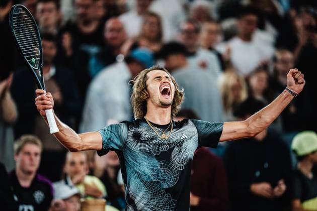 Bilder des Jahres 2023, Sport 07 Juli Sport Themen der Woche KW30 Sport Bilder des Tages Tennis Männer ATP, Tennis Herren Tour 500 European Open Hamburg Arthur Fils (FRA) vs. Alexander Zverev (GER) 29.07.2023 Alexander Zverev (GER) jubelt denn er hat das Halbfinale gewonnen Hamburg Tennis am Rothenbaum Hamburg Deutschland *** Tennis Men ATP Tour 500 European Open Hamburg Arthur Fils FRA vs Alexander Zverev GER 29 07 2023 Alexander Zverev GER cheers because he won the semifinals Hamburg Tennis am Rothenbaum Hamburg Germany