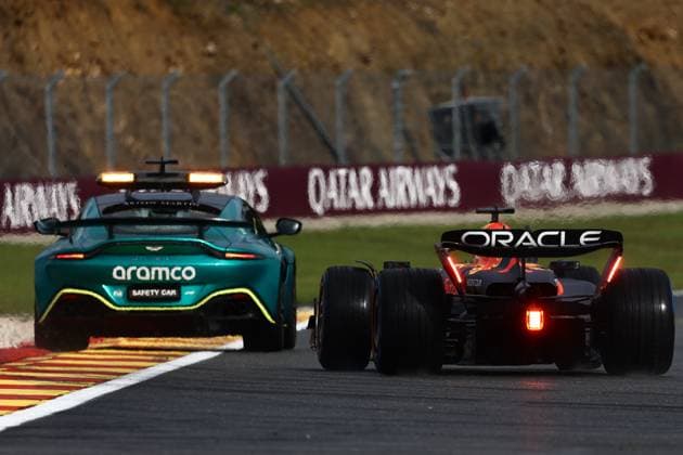 F1 Belgian Grand Prix 2023 Sprint F1 Aston Martin Safety Car and Max Verstappen of Red Bull Racing during sprint ahead of the Formula 1 Belgian Grand Prix at Spa-Francorchamps in Spa, Belgium on July 29, 2023. Spa Belgium  Copyright: xJakubxPorzyckix originalFilename:porzycki-f1belgia230729_npksG.jpg