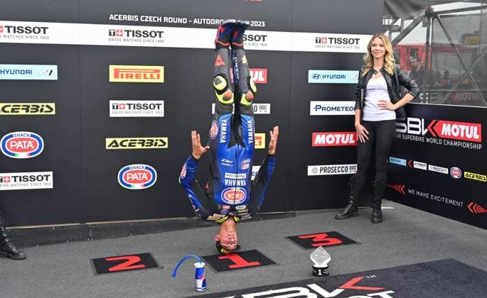 Bilder des Jahres 2023, Sport 07 Juli Sport Themen der Woche KW30 Sport Bilder des Tages IPP20230730 Motorsports: SBK Superbike World Championship, WM, Weltmeisterschaft 2023, Round 8 - Czech Republic, 54 Toprak Razgatlioglu TUR Yamaha YZF R1 Pata Yamaha Prometeon WorldSBK (Verwendung nur in Deutschland - GERMANY ONLY) *** IPP20230730 Motorsports SBK Superbike World Championship 2023, Round 8 Czech Republic, 54 Toprak Razgatlioglu TUR Yamaha YZF R1 Pata Yamaha Prometeon WorldSBK Use only in Germany GERMANY ONLY 