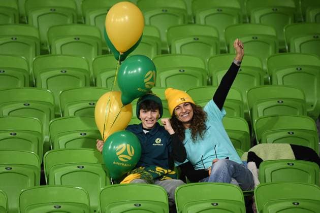 Mandatory Credit: Photo by Morgan Hancock Shutterstock (14028970b) Australia fans Canada Women v Australia Women, FIFA Women s World Cup, Group B, International Football, Melbourne Rectangular Stadium, Perth, Australia - 31 July 2023 Canada Women v Australia Women, FIFA Women s World Cup, Group B, International Football, Melbourne Rectangular Stadium, Perth, Australia - 31 July 2023  Copyright: xMorganxHancock Shutterstockx 14028970b