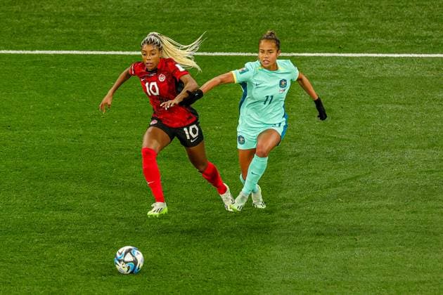Canada v Australia Women 2023 FIFA Women™s World Cup 31 07 2023. Ashley Lawrence (10) of Canada tussles with Mary Fowler (11) of Australia during the 2023 FIFA Women™s World Cup match between Canada Women and Australia Women at Melbourne Rectangular Stadium, Melbourne, Australia on 31 July 2023. Editorial use only , Copyright: xNigelxKeenex PSI-17738-0022