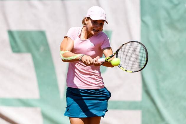 DTB internationals Ladies Open 2023 by Wilson, 31.07.2023, 24. boso Ladies Open Hechingen, Kategorie AA 1. Runde Qualifikation Sign-In Doppel Gwendolyn Fedel (GER) vs. Nina Radovanovic (FRA) Gwendolyn Fedel (GER) DTB internationals Ladies Open 2023 by Wilson Hechingen Copyright: xEibner-Pressefoto RogerxBuerkex EP_EER