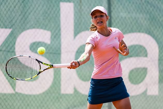 DTB internationals Ladies Open 2023 by Wilson, 31.07.2023, 24. boso Ladies Open Hechingen, Kategorie AA 1. Runde Qualifikation Sign-In Doppel Gwendolyn Fedel (GER) vs. Nina Radovanovic (FRA) Gwendolyn Fedel (GER) DTB internationals Ladies Open 2023 by Wilson Hechingen Copyright: xEibner-Pressefoto RogerxBuerkex EP_EER