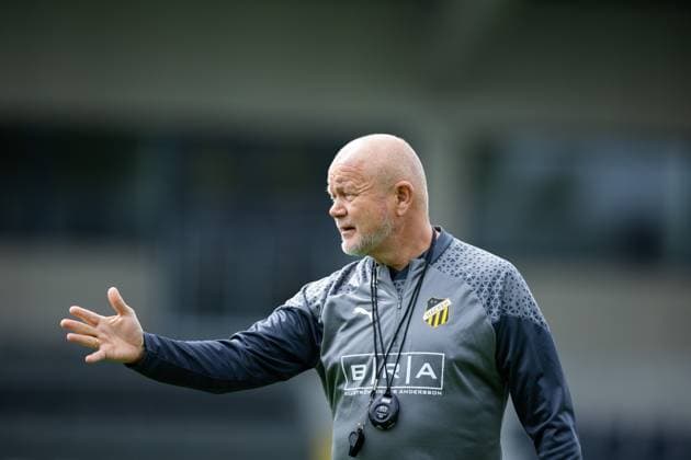 230801 Per-Mathias Hogmo, head coach of Häcken during a training session with BK Häcken on August 1, 2023 in Gothenburg. Photo: Michael Erichsen BILDBYRAN COP 89 MI0514 bbeng football fotball fotboll häcken soccer training uefa champions league qualification Copyright: MICHAELxERICHSEN BB230801MI023