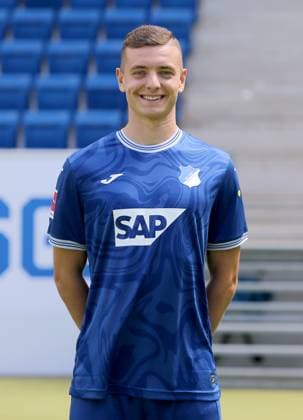 Fisnik Asllani , TSG 1899 Hoffenheim . Porträttermin TSG 1899 Hoffenheim 2023-2024 . Zuzenhausen, GER, 01.08.2023 ,Fussball 1. Bundesliga 2023 2024 . Editorial use only !