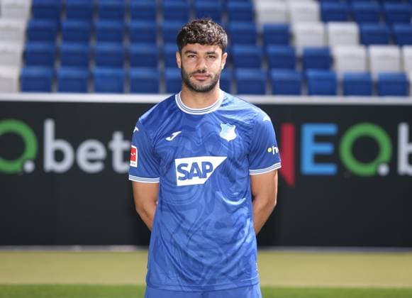 Ozan Kabak , TSG 1899 Hoffenheim . Porträttermin TSG 1899 Hoffenheim 2023-2024 . Zuzenhausen, GER, 01.08.2023 ,Fussball 1. Bundesliga 2023 2024 . Editorial use only !