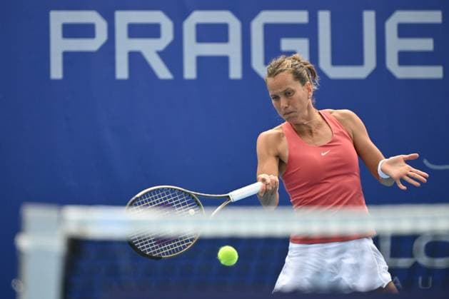 Sport Bilder des Tages Barbora Strycova (Czech Republic) in action against Ankita Raina (India) during the WTA, Tennis Damen Prague Open 2023 tennis tournament, 1st round, on August 2, 2023, in Prague, Czech Republic. (CTKxPhoto MichalxKamaryt) CTKPhotoP2023080204662  CTKPhotoP2023080204662